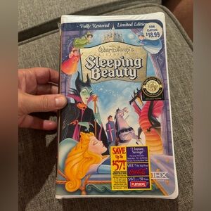 Vintage Disney Masterpiece Sleeping Beauty VHS Limited Edition new sealed